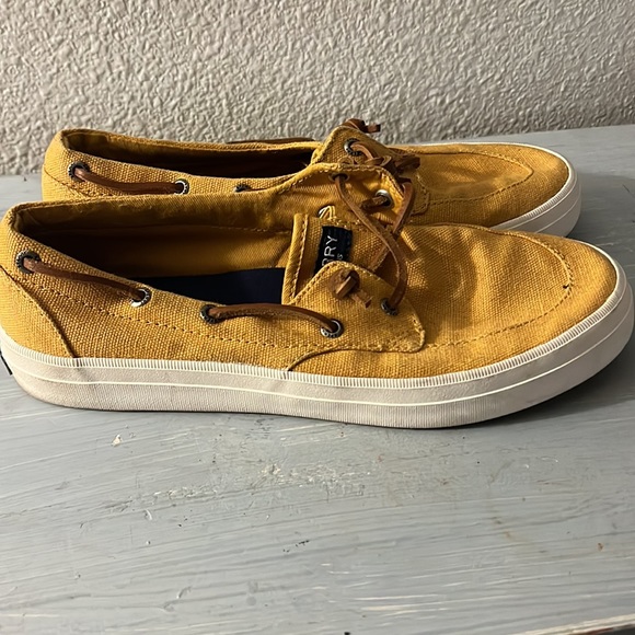 Sperry! - Picture 2 of 3